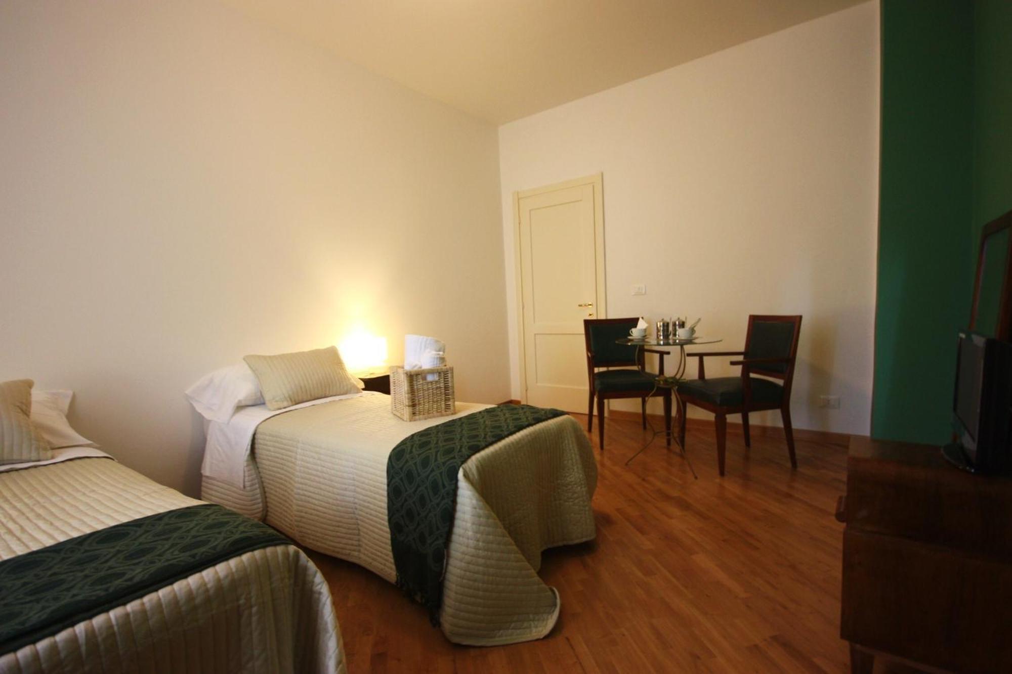 Palazzo Brigido Hotel Trieste Luaran gambar